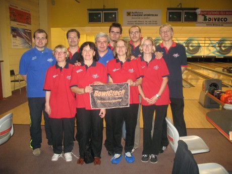 01. Účastníci členové I.PSKN Praha na MČR v bowlingu 2007